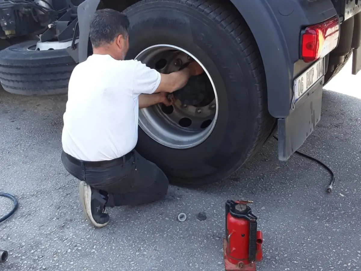 Etimesgut Oto Lastikçi